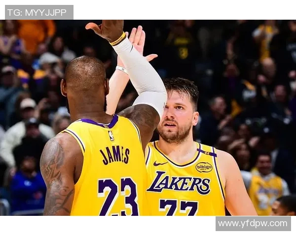 湖人火箭激战回顾2月22日全场精彩瞬间重温与分析