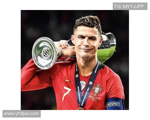 1-0,少一人仍赢,C罗争冠劲敌豪取8连胜,追到仅差利雅得成功1分 1-0,少一人仍赢,C罗争冠劲敌豪取8连胜,追到仅差利雅得成功1分