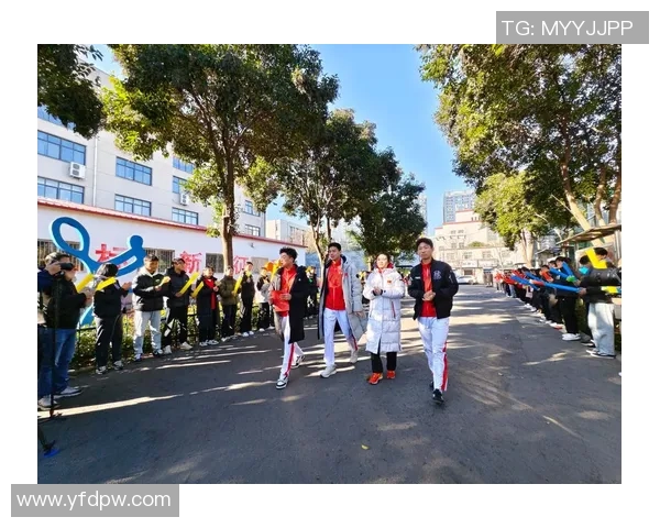 十五运会部分优异郑州健儿荣归母校 “冠军摇篮”郑州市体校再启新篇 十五运会部分优异郑州健儿荣归母校 “冠军摇篮”郑州市体校再启新篇